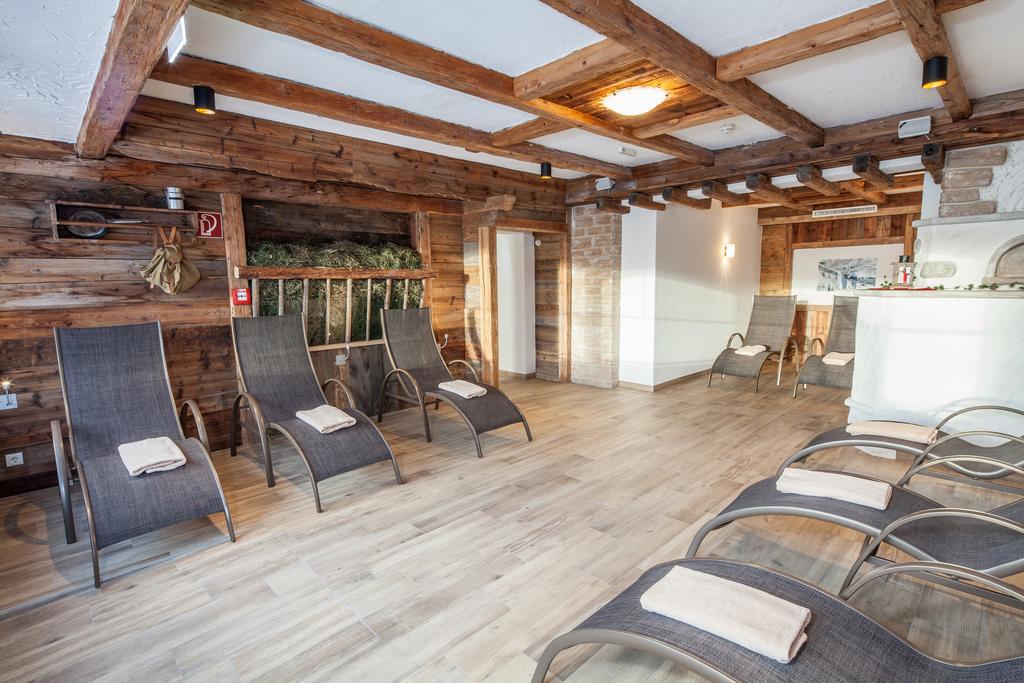Berggasthof Hochzeigerhaus Йерценс Екстериор снимка