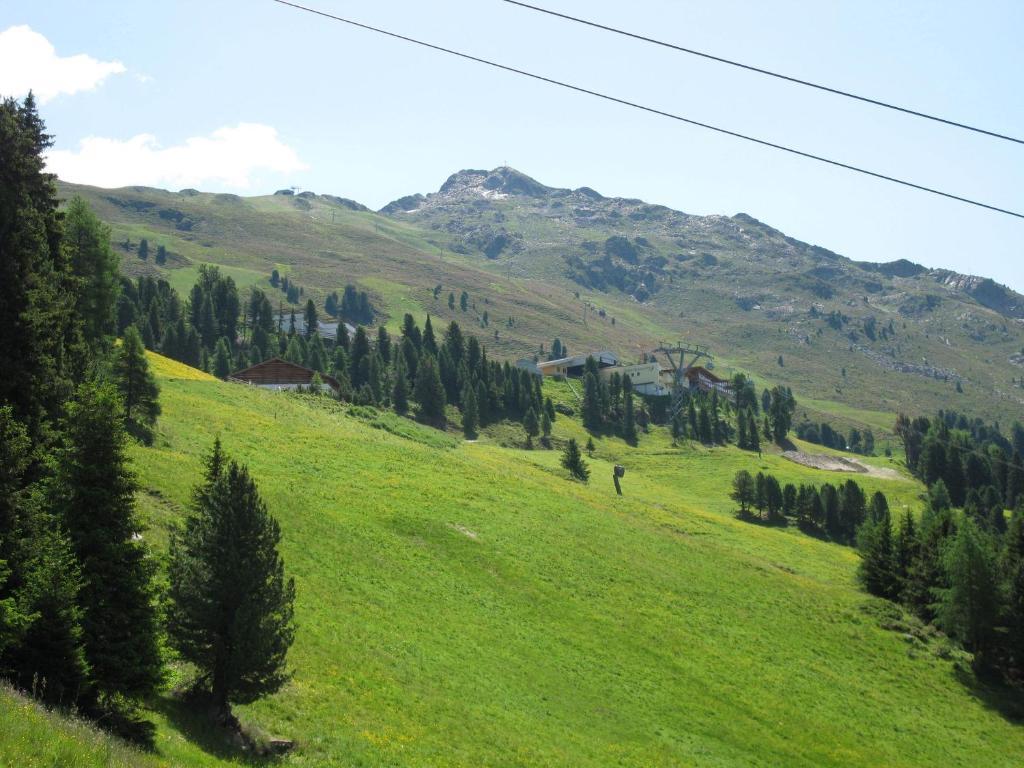 Berggasthof Hochzeigerhaus Йерценс Екстериор снимка
